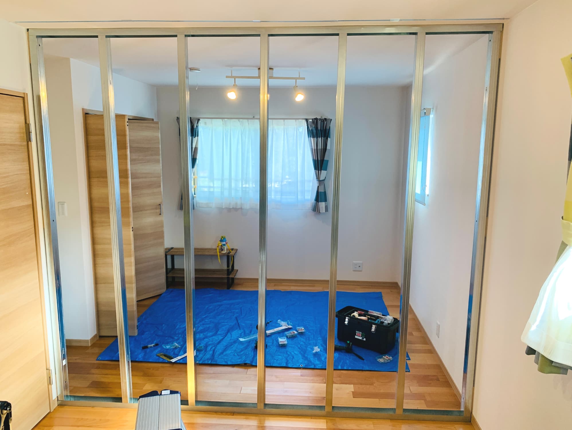 子供部屋の仕切り壁をDIYした件 - おでログ